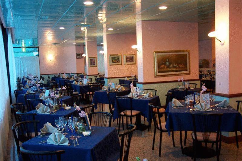 Hotel Mirage Lido di Classe Exterior photo